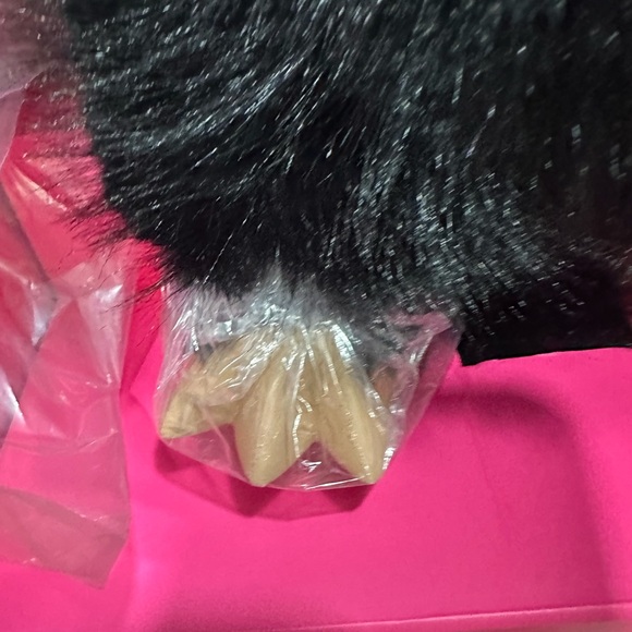 The Monsters 10th Anniversary Series Zimomo Vinyl Plush Doll.New in box. - Picture 4 of 16